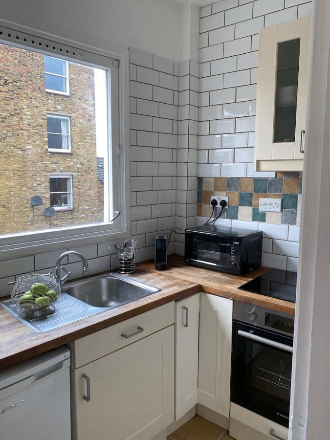 Apartment Lavender Hill London Exterior photo